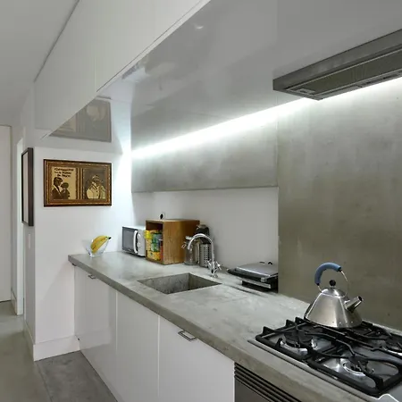 Apartment, Bairro Dos Actores *