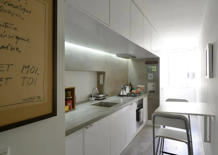 Apartment, Bairro Dos Actores ליסבון